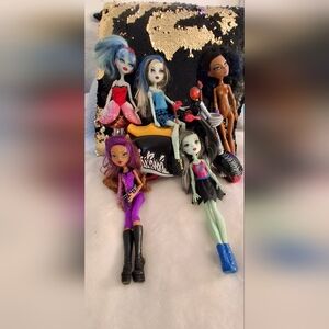 G1 Monster High 5 Doll 1 Scooter bundle! Take all no seperating